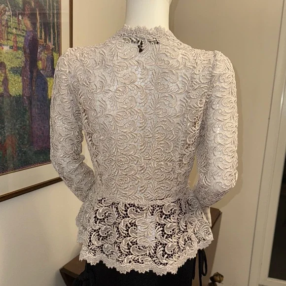 Carmen Marc Valvo Silver Lace Evening Jacket Size 6 - Picture 4 of 8